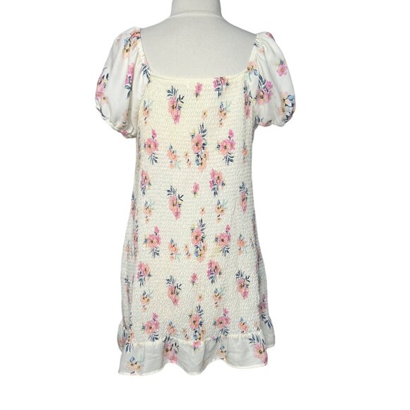 Madden NYC Floral Baby Doll Dress Puff Sleeves Ruffle Hem Cream Size XXXL New - Picture 3 of 10